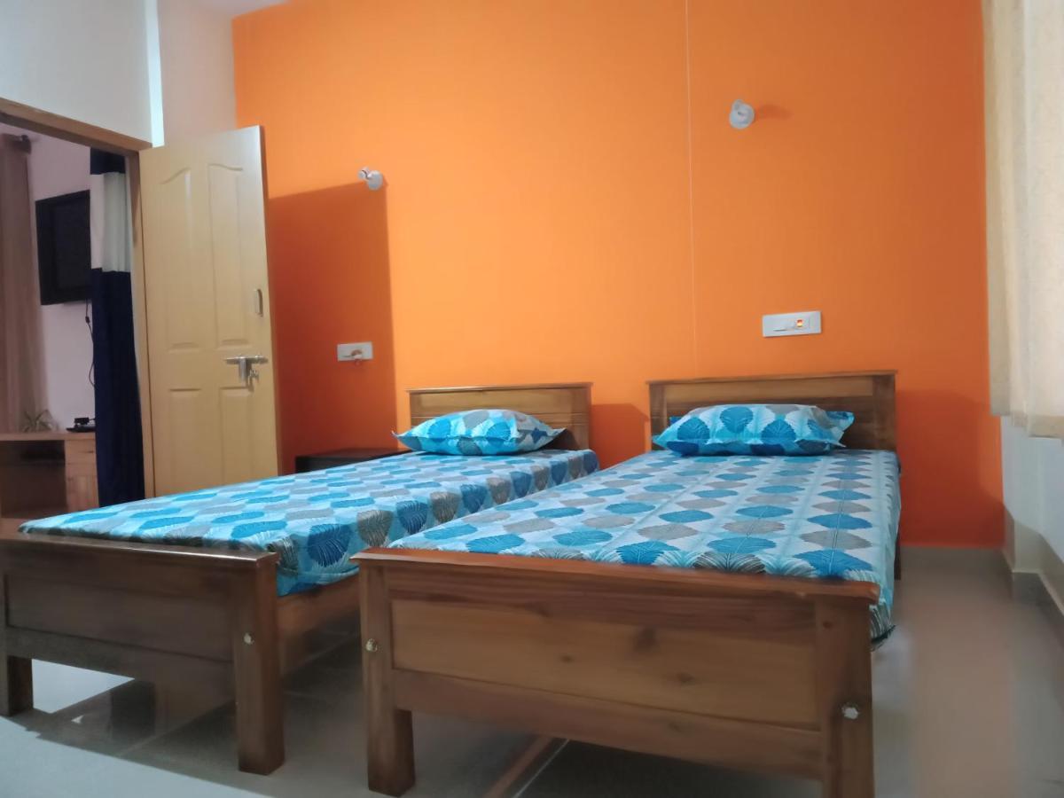 Krishna Kuteera Apartment Siddāpur Екстериор снимка